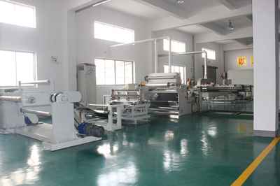 專注研發(fā)，引領(lǐng)未來(lái) 石墨烯地暖的創(chuàng)新之路